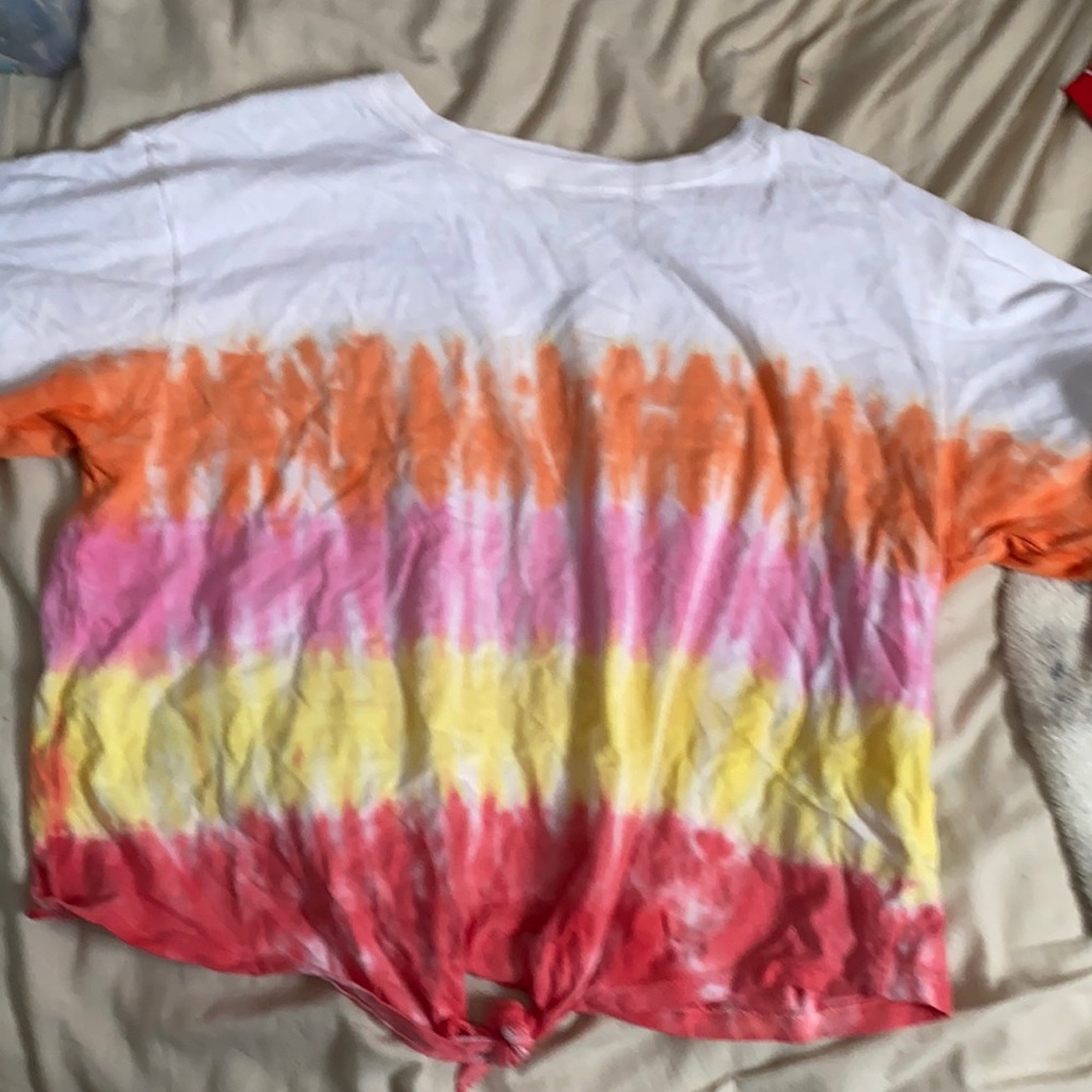 Cropped tea shirt